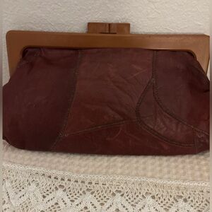 Vintage 1970’s LEATHER Burgundy Maroon Patchwork Clutch Purse Bakelite Handle